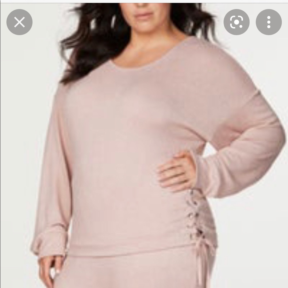 Sweater - Picture 3 of 3
